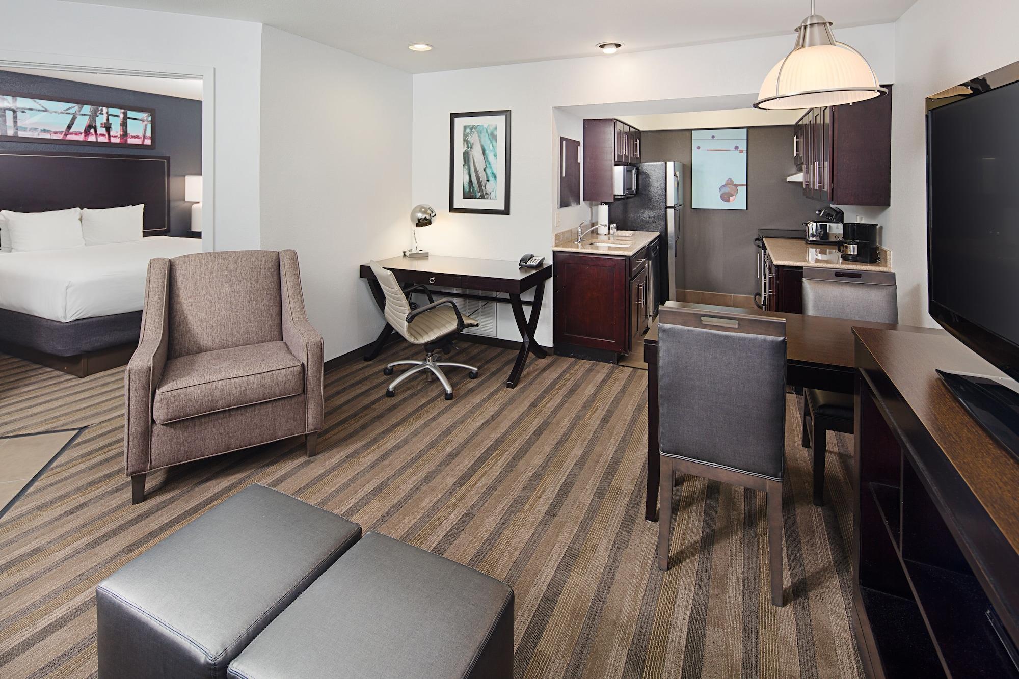Hyatt House Dallas Colinas Hotel